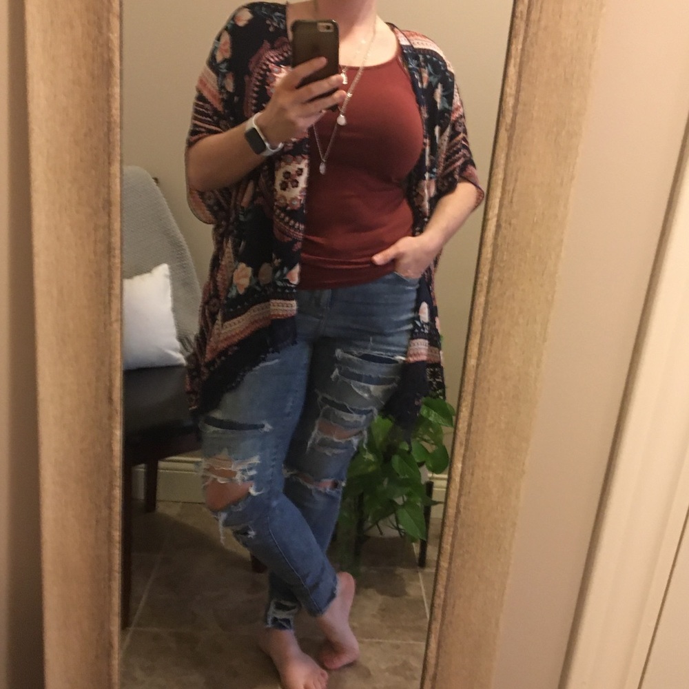 Vanity BoHo Kimono - Picture 3 of 9
